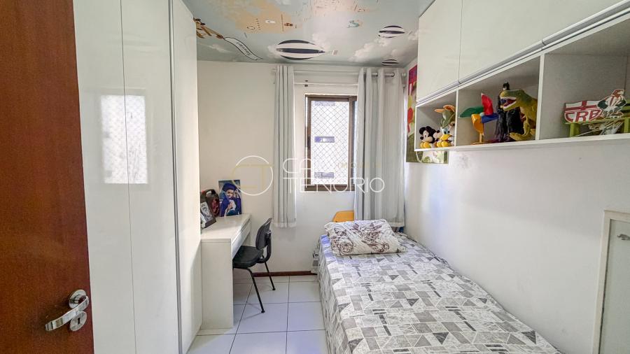 APARTAMENTO COM 2 QUARTOS NO EDIFÍCIO PLATANUS