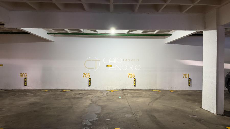 APARTAMENTO COM 2 QUARTOS NO EDIFÍCIO PLATANUS